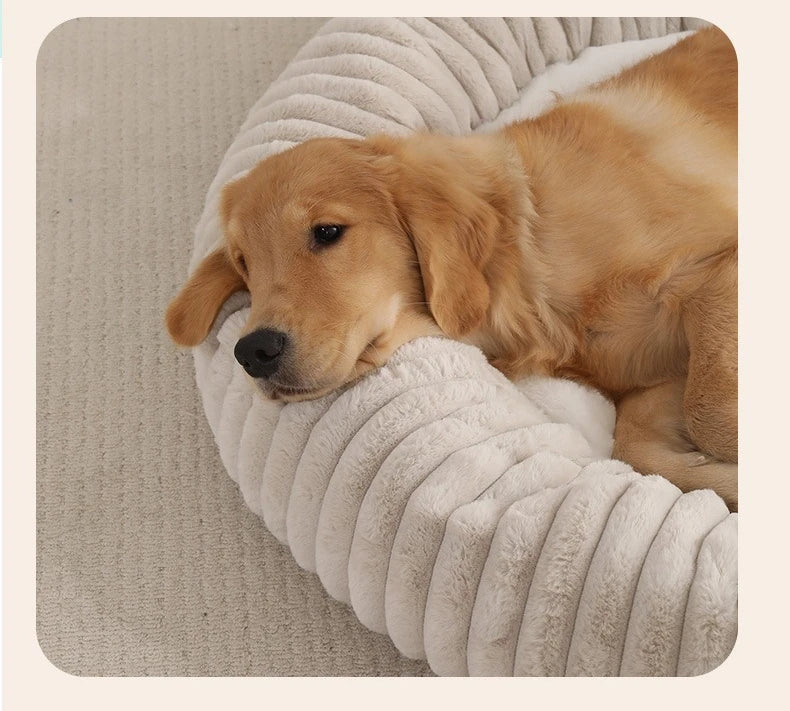 Nido de Lujo para Mascotas — Cama Circular de Felpa Gruesa